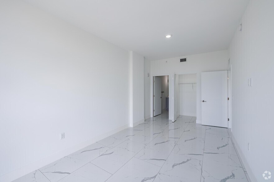 More Photos Of 1 Curtiss Pky, Miami Springs Apartments For Sale