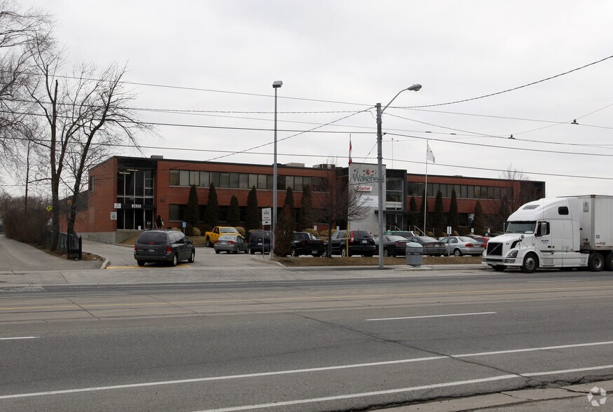 More Photos Of 3620 Lake Shore Blvd W, Toronto Manufacturing For Lease