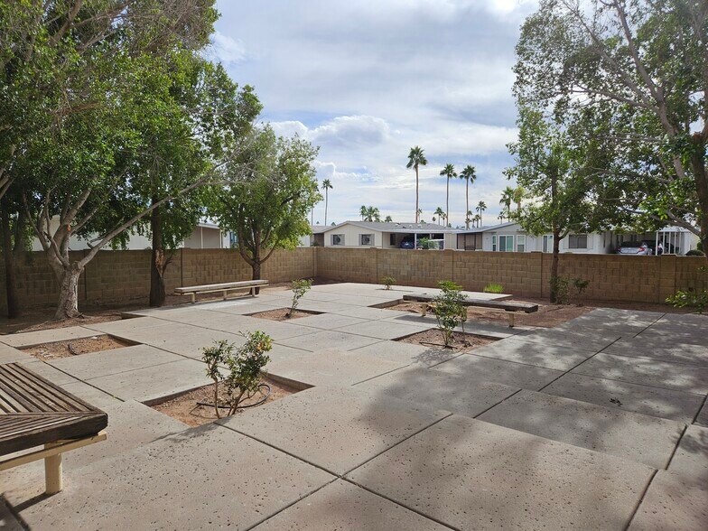 More Photos Of 6017-6025 E McKellips Rd, Mesa Unknown For Lease