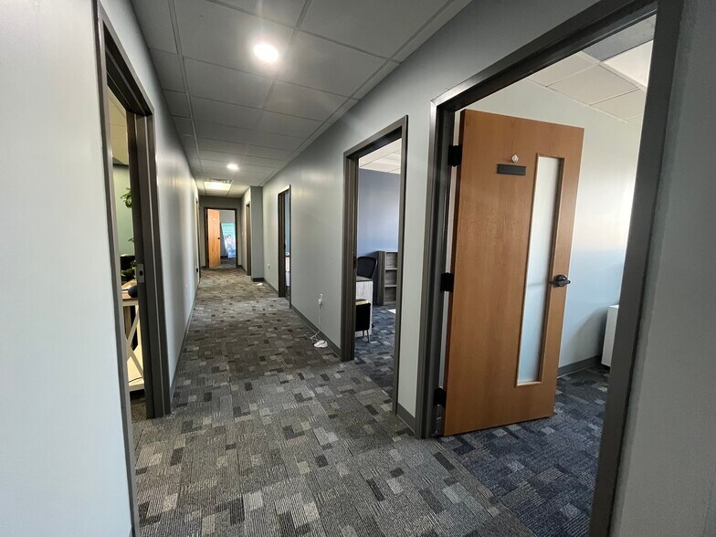 More Photos Of 99 November Dr, Camp Hill Medical For Lease