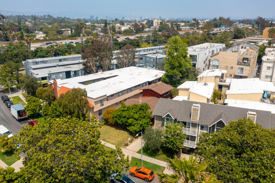 More Photos Of 3626 Watseka Ave, Los Angeles Land For Sale