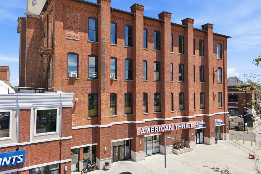 More Photos Of 90 Dayton Ave, Passaic Freestanding For Lease