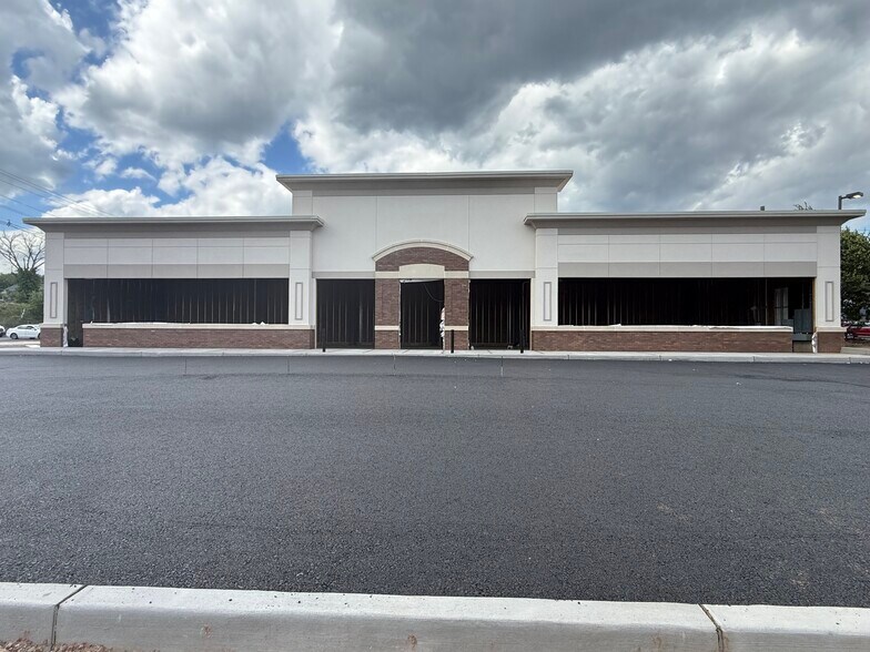 Primary Photo Of 440 US Highway 22, Hillside Freestanding For Lease