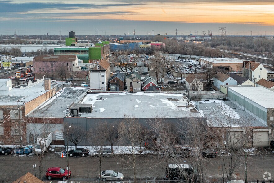 More Photos Of 2415 W 24th Pl, Chicago Warehouse For Sale