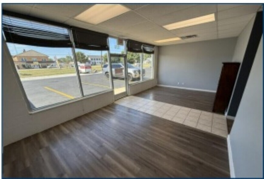 More Photos Of 1528-1530 Woodville Rd, Millbury Freestanding For Lease