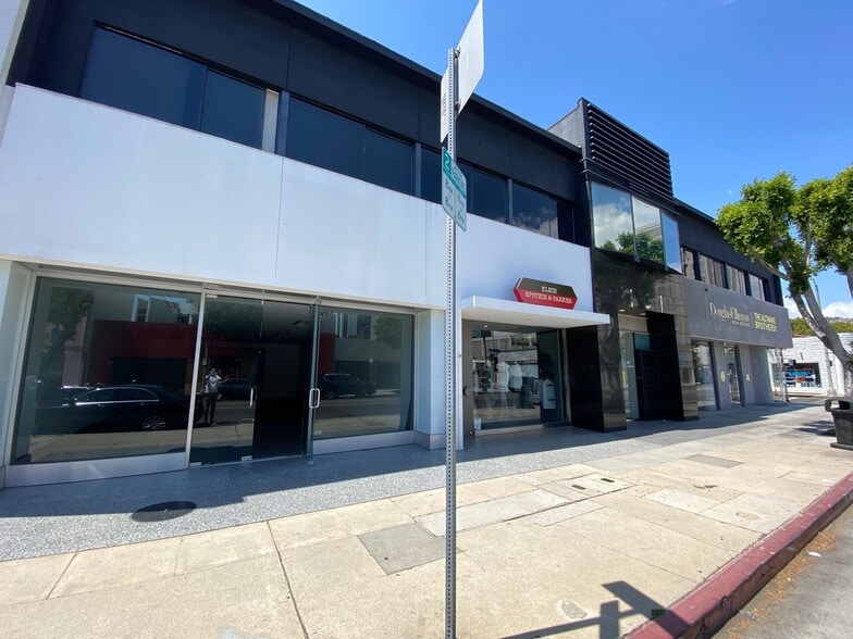 More Photos Of 101-109 S Robertson Blvd, Los Angeles Loft Creative Space For Lease