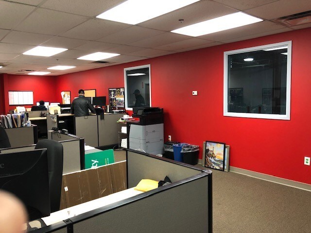 More Photos Of 70 Centre of New England Blvd, Coventry Truck Terminal For Lease