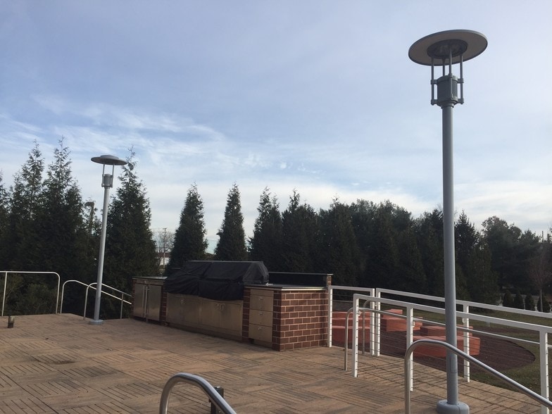 More Photos Of 2 Commerce Dr, South Brunswick Office For Lease