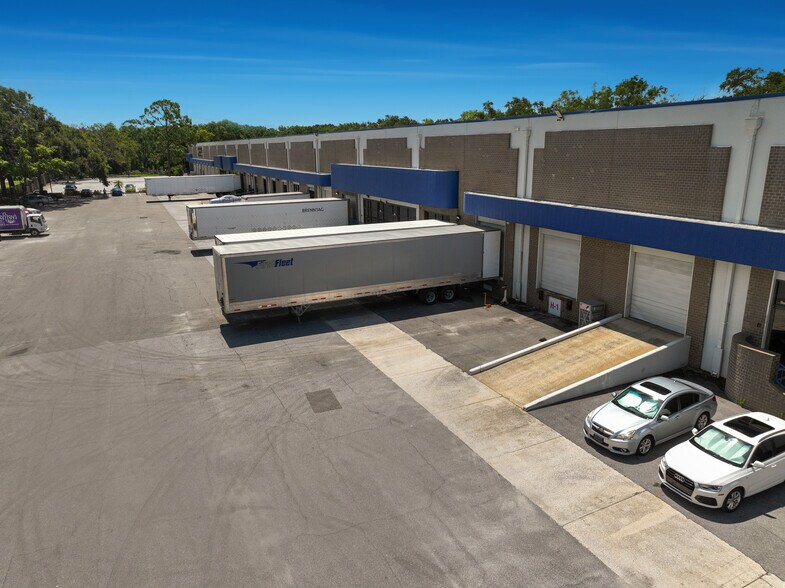 More Photos Of 3719 Corporex Park Dr, Tampa Warehouse For Lease