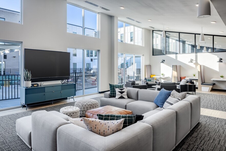 More Photos Of 1401 W 23rd St, Lawrence Apartments For Lease