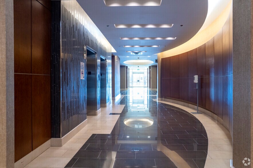 More Photos Of 8800 Dufferin St, Vaughan Office For Lease