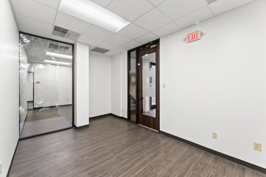 More Photos Of 14500 San Pedro Ave, San Antonio Office For Lease