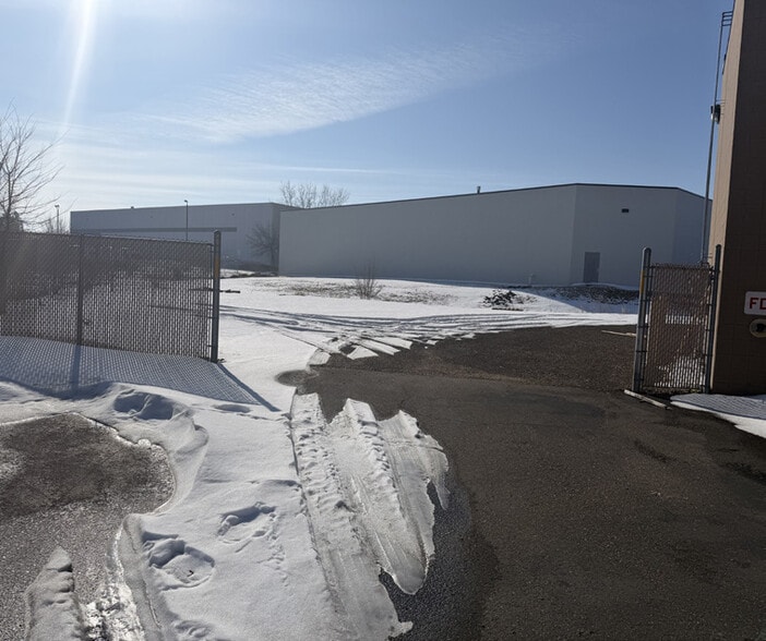 More Photos Of 588-590 Citation Dr, Shakopee Industrial For Lease