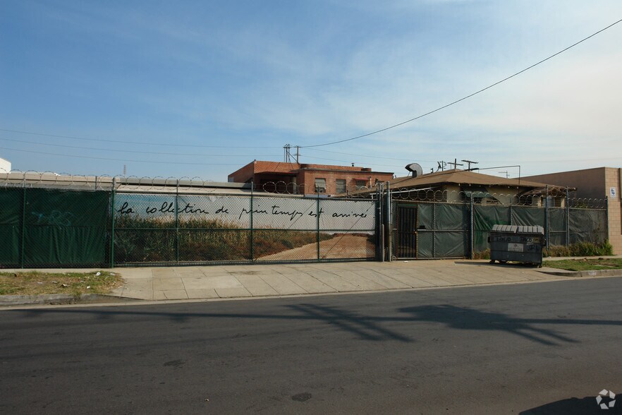 Primary Photo Of 3273 Casitas Ave, Los Angeles Warehouse For Lease