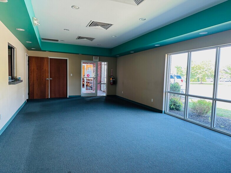 More Photos Of 112-114 Keeton Dr, Hopkinsville Medical For Lease