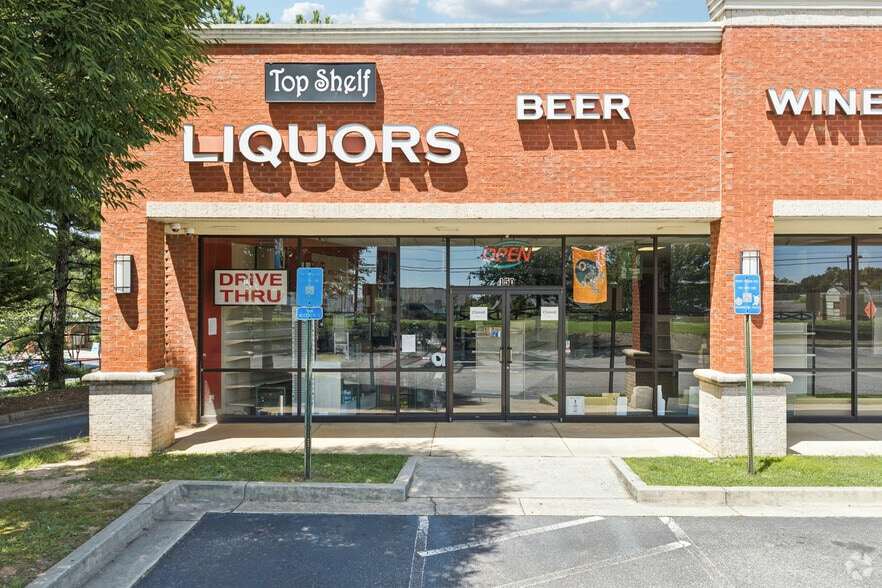 More Photos Of 12872 State Highway 9, Alpharetta Storefront For Lease