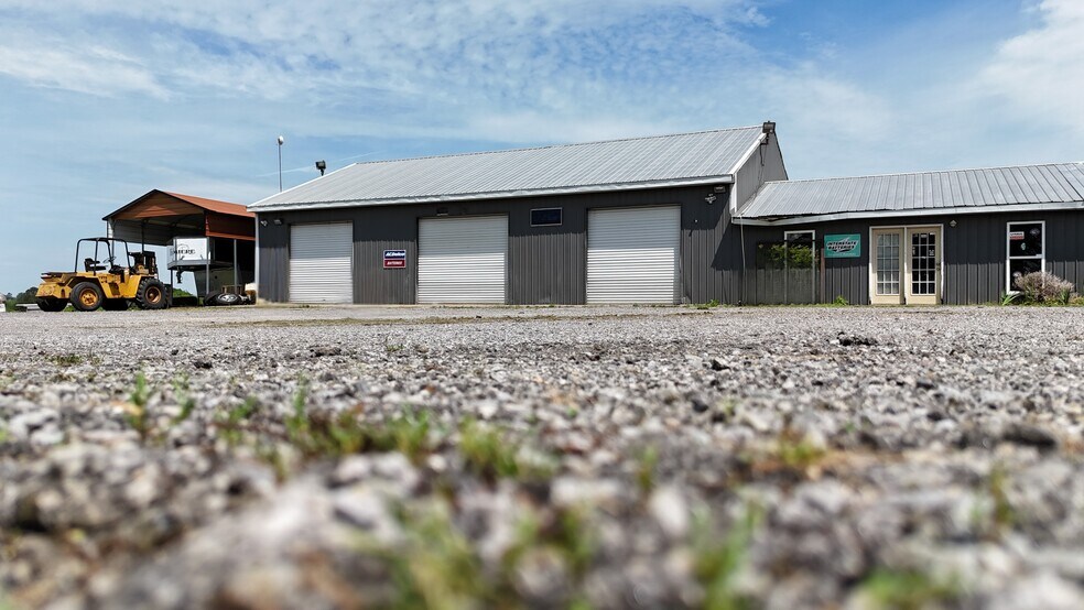More Photos Of 77091 US Highway 278, Blountsville Warehouse For Sale