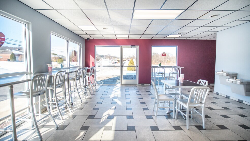 More Photos Of 29 Angel Dr, Leechburg Refrigeration Cold Storage For Sale