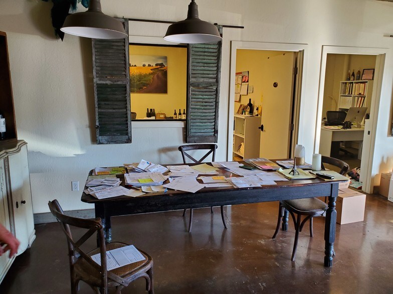 More Photos Of 902 Enterprise Way, Napa Light Manufacturing For Lease