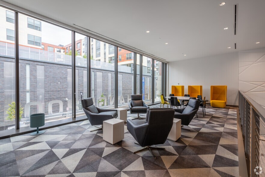 More Photos Of 200 Exchange St, Malden Office For Lease