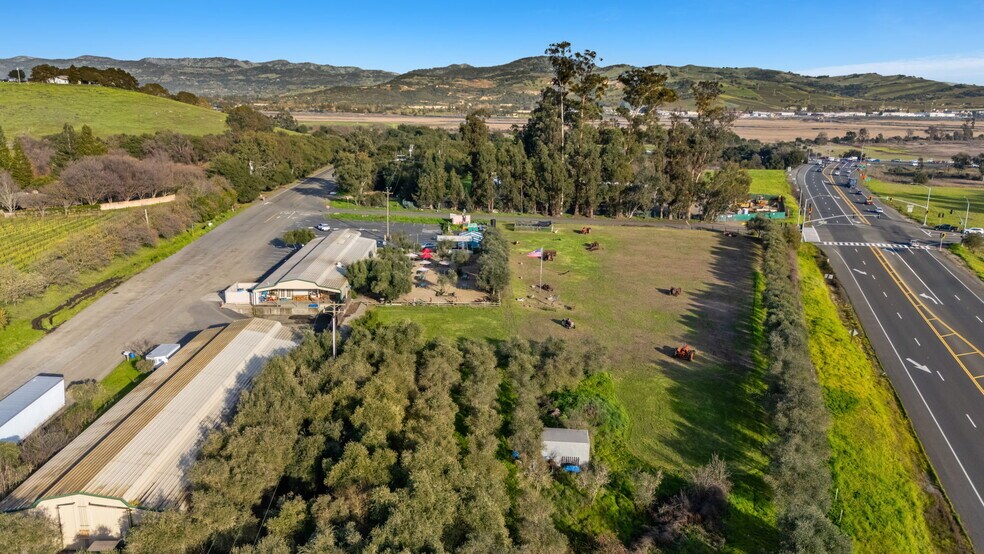 More Photos Of 3106 Golden Gate Dr, Napa Flex For Sale