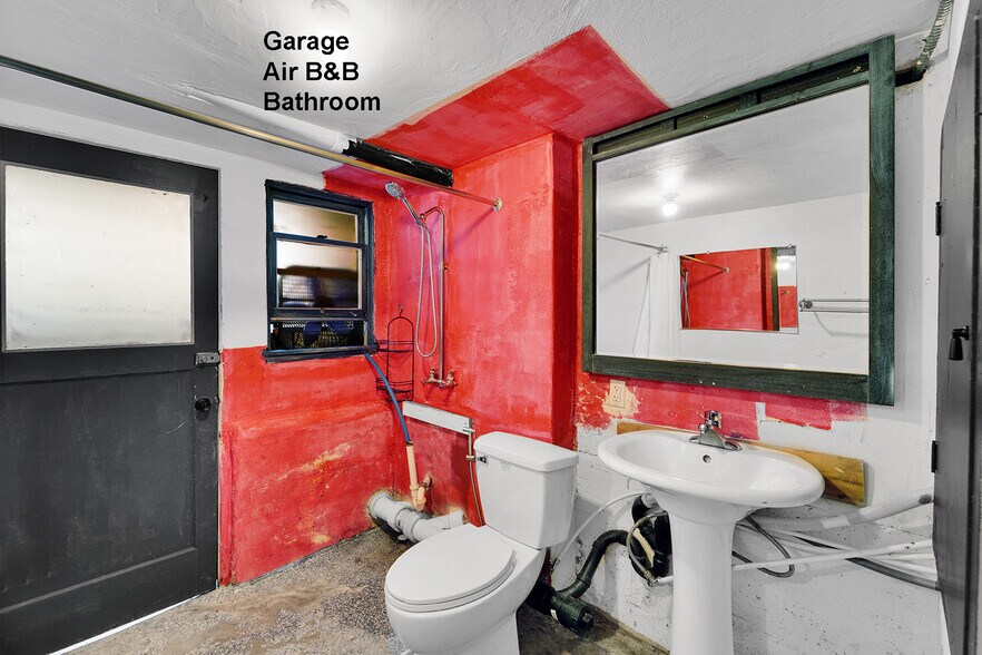 More Photos Of 5030 Barrett Ave, Richmond Apartments For Sale