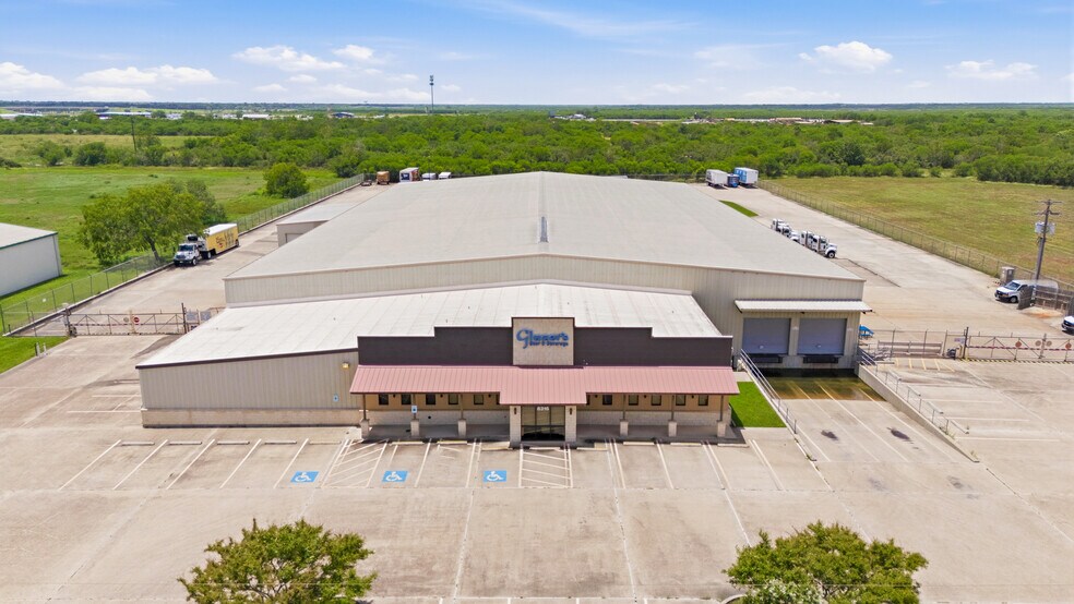More Photos Of 8316 Lone Tree Rd, Victoria Industrial For Lease