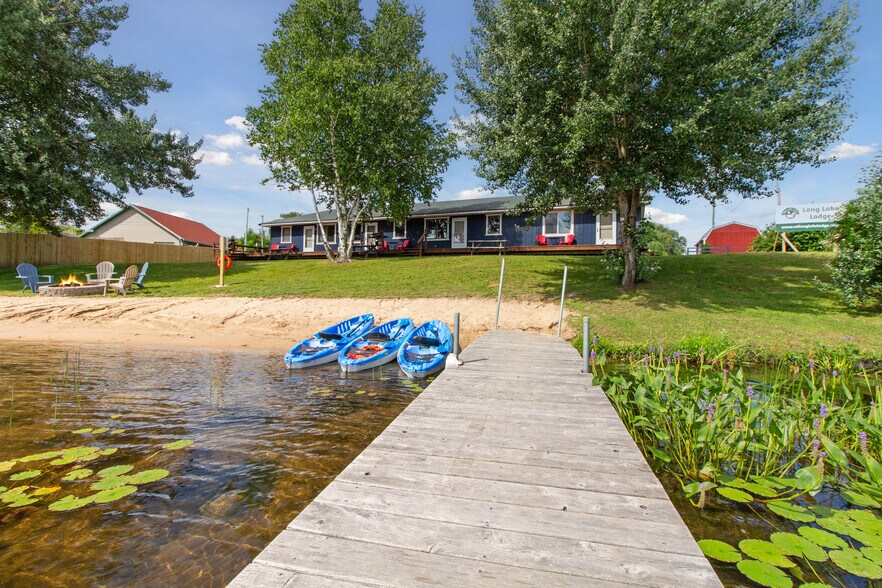 More Photos Of 4998 Main Ext, Long Lake Hospitality For Sale