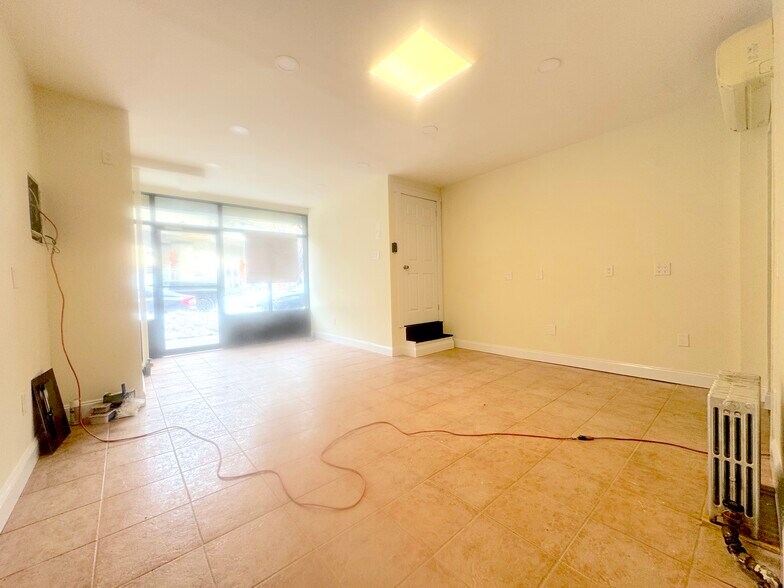 More Photos Of 252 S 4th St, Brooklyn Apartments For Lease