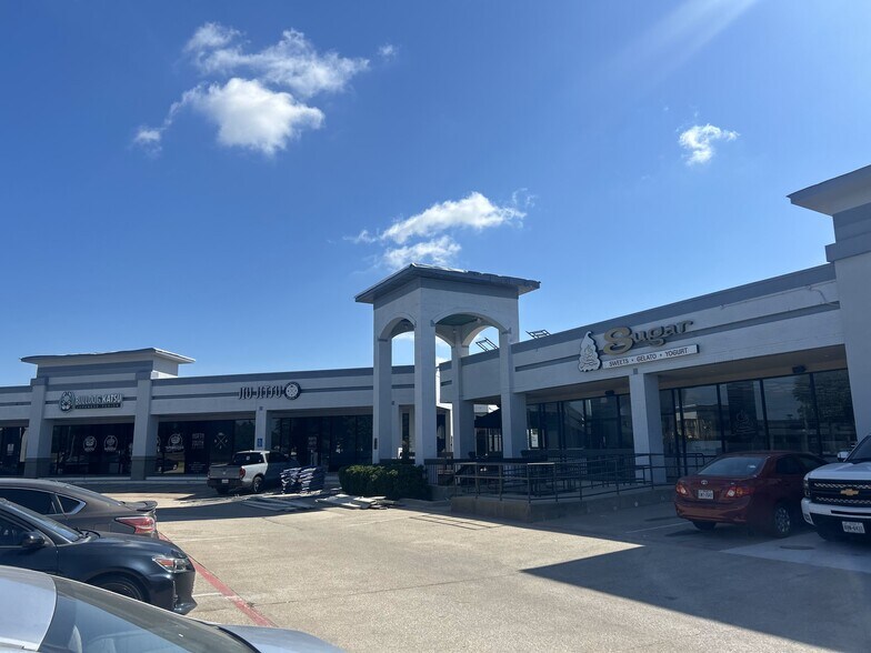 More Photos Of 2000-2010 N Plano Rd, Richardson Restaurant For Sale