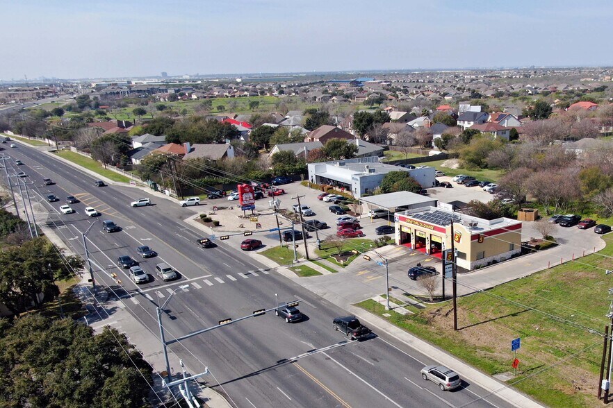 More Photos Of 7545 Fm 78, San Antonio Auto Repair For Sale