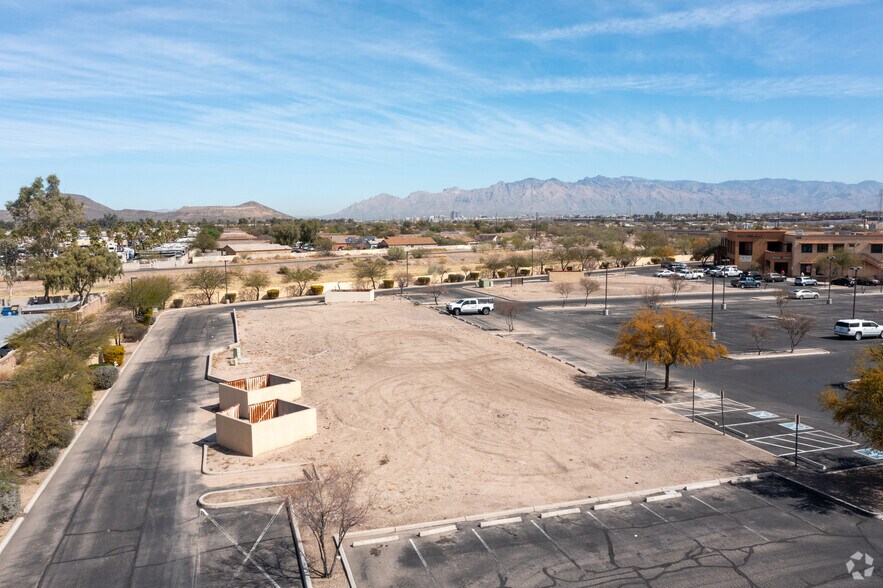 More Photos Of 1370 W Irvington Rd, Tucson Freestanding For Sale