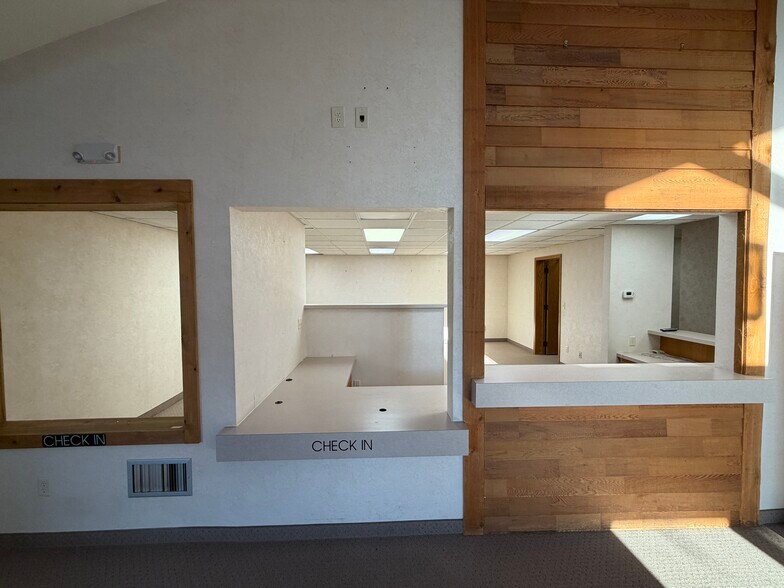 More Photos Of 620 N Alpha St, Grand Island Medical For Sale