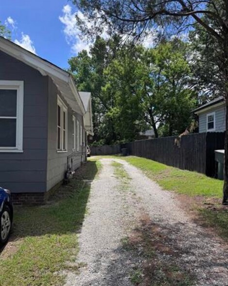 More Photos Of 4017 Ensor Ave, Columbia Multifamily For Sale