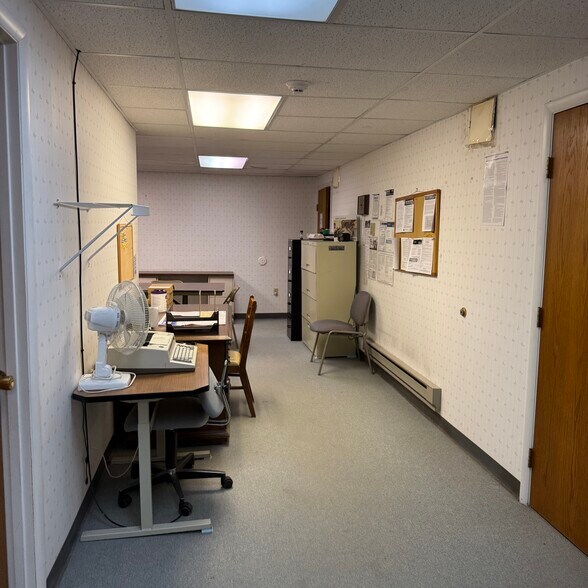 More Photos Of 3 Parkside Ct, Utica Medical For Lease