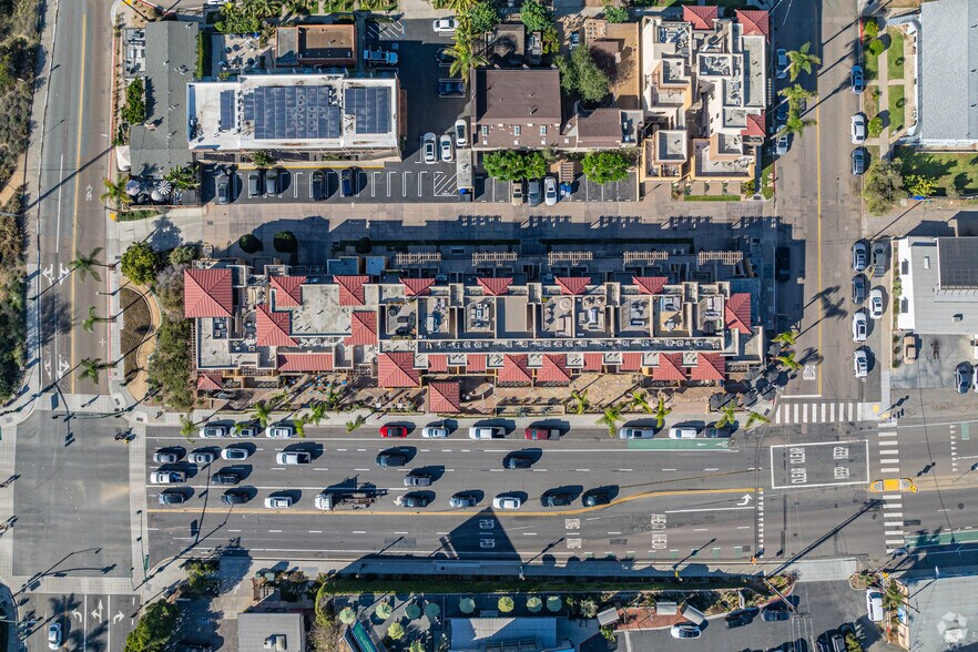 More Photos Of 90 N Coast Highway 101, Encinitas Apartments For Lease