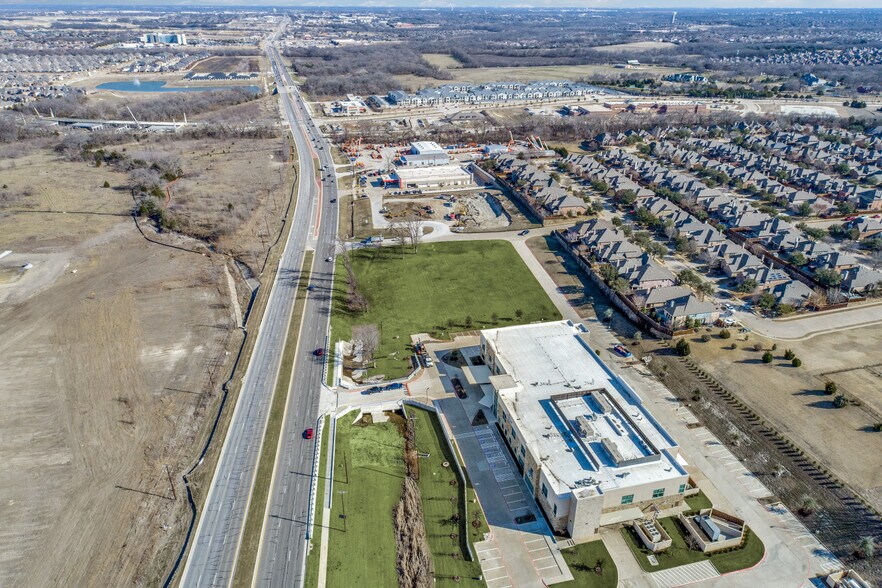 More Photos Of 6601 W University Dr, McKinney Hospital For Lease