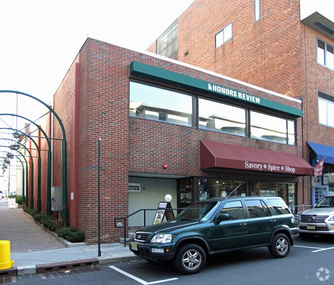 Primary Photo Of 15 Spring St, Princeton General Retail For Lease