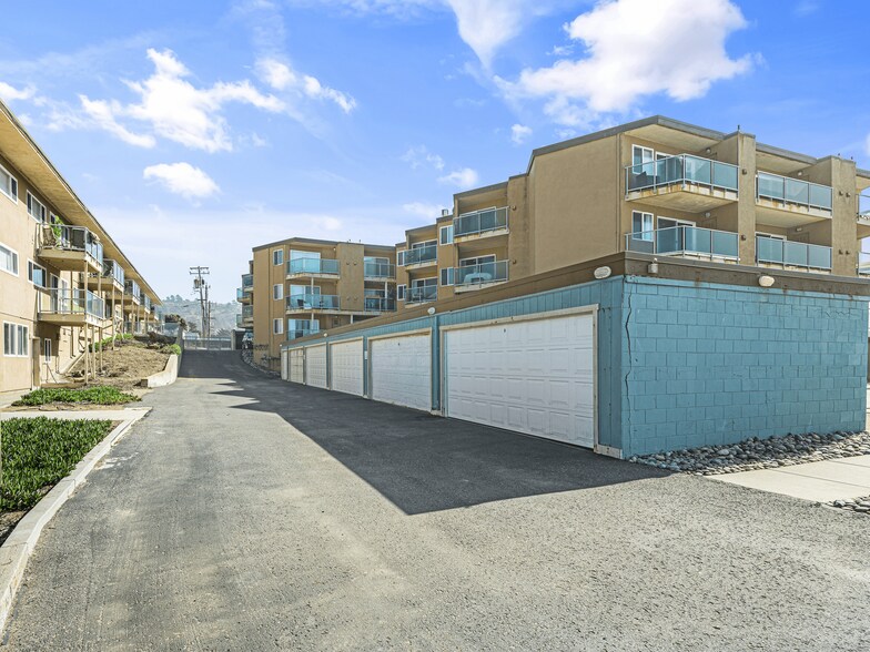 More Photos Of 380 Esplanade Ave, Pacifica Apartments For Sale