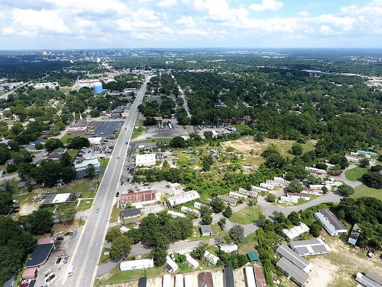More Photos Of 1821 Augusta Rd, West Columbia Auto Repair For Sale
