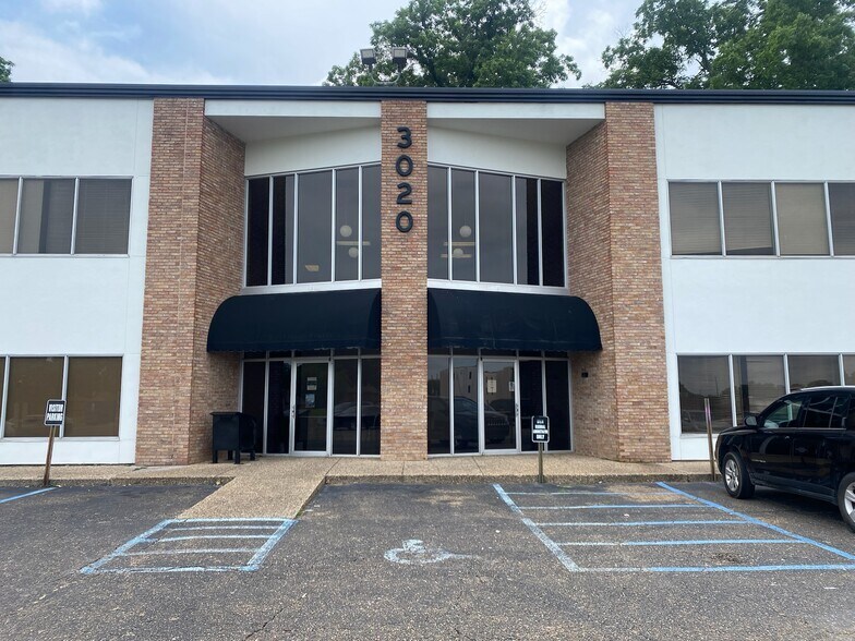 More Photos Of 3020 Knight St, Shreveport Loft Creative Space For Sale