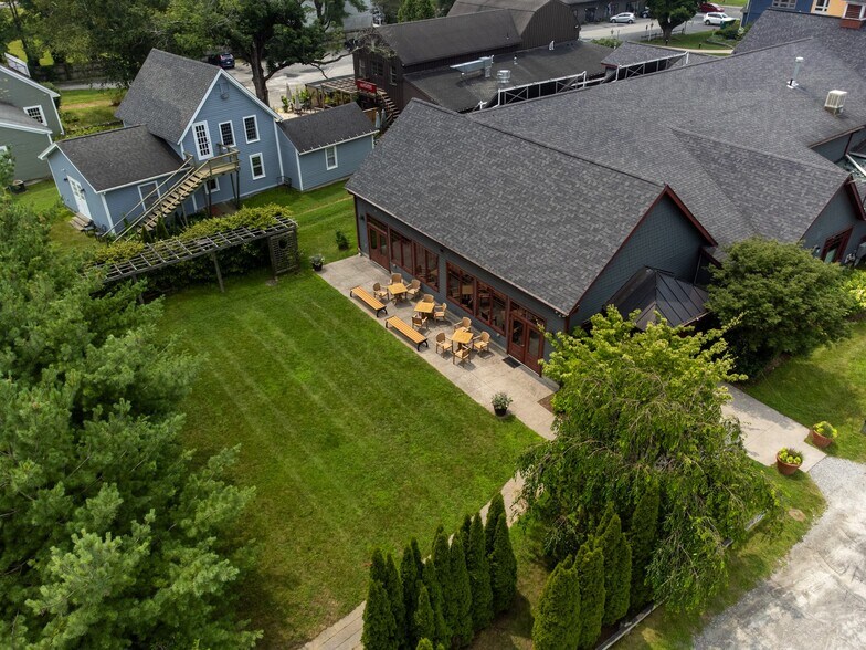 More Photos Of 420 Stockbridge Rd, Great Barrington Storefront Retail Office For Sale