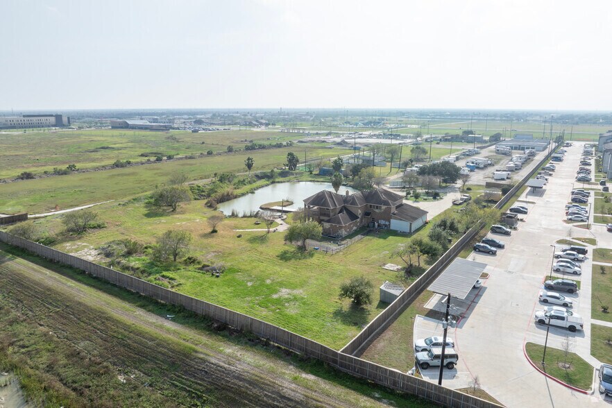 More Photos Of 6656 Yorktown Blvd, Corpus Christi Land For Sale