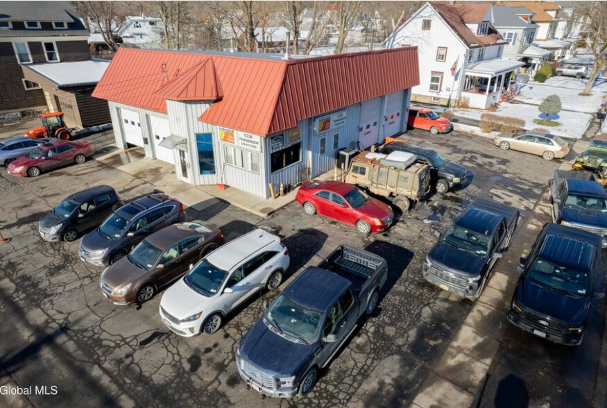 Primary Photo Of 46 W Grand St, Palatine Bridge Freestanding For Sale