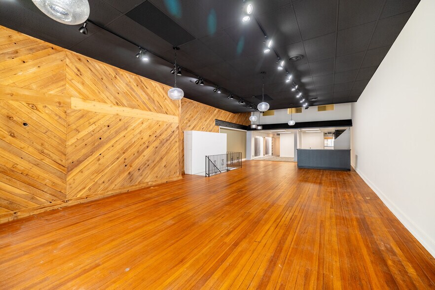 More Photos Of 108 S Santa Fe Ave, Salina General Retail For Lease
