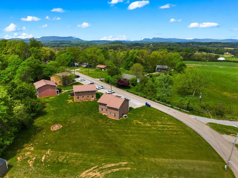 More Photos Of 3229 Blue Springs rd, Strawberry Plains Multifamily For Sale