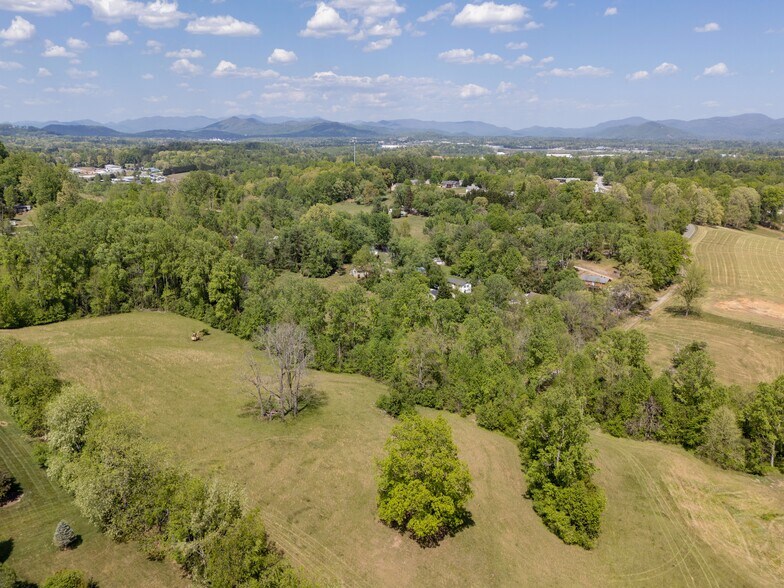 More Photos Of , Mills River Unknown For Sale