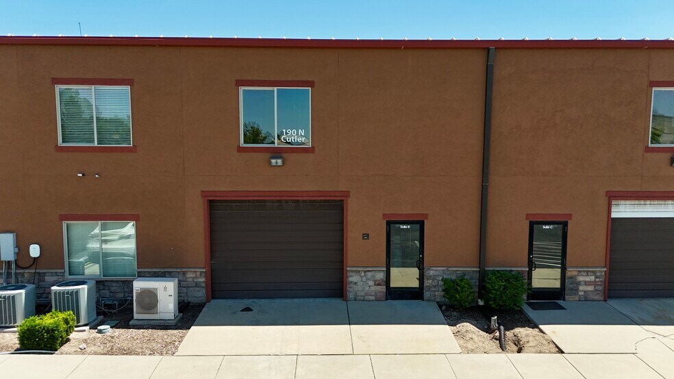 More Photos Of 190 N Cutler Dr, North Salt Lake Warehouse For Lease