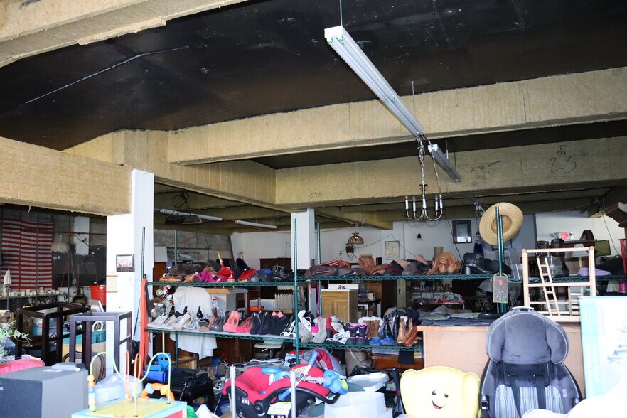 More Photos Of 614 S Broadway, Yonkers Light Distribution For Lease