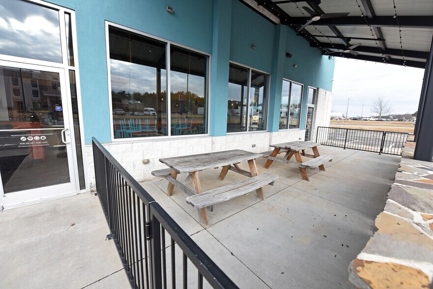 More Photos Of 212 Highland Pky, Ellijay Fast Food For Lease